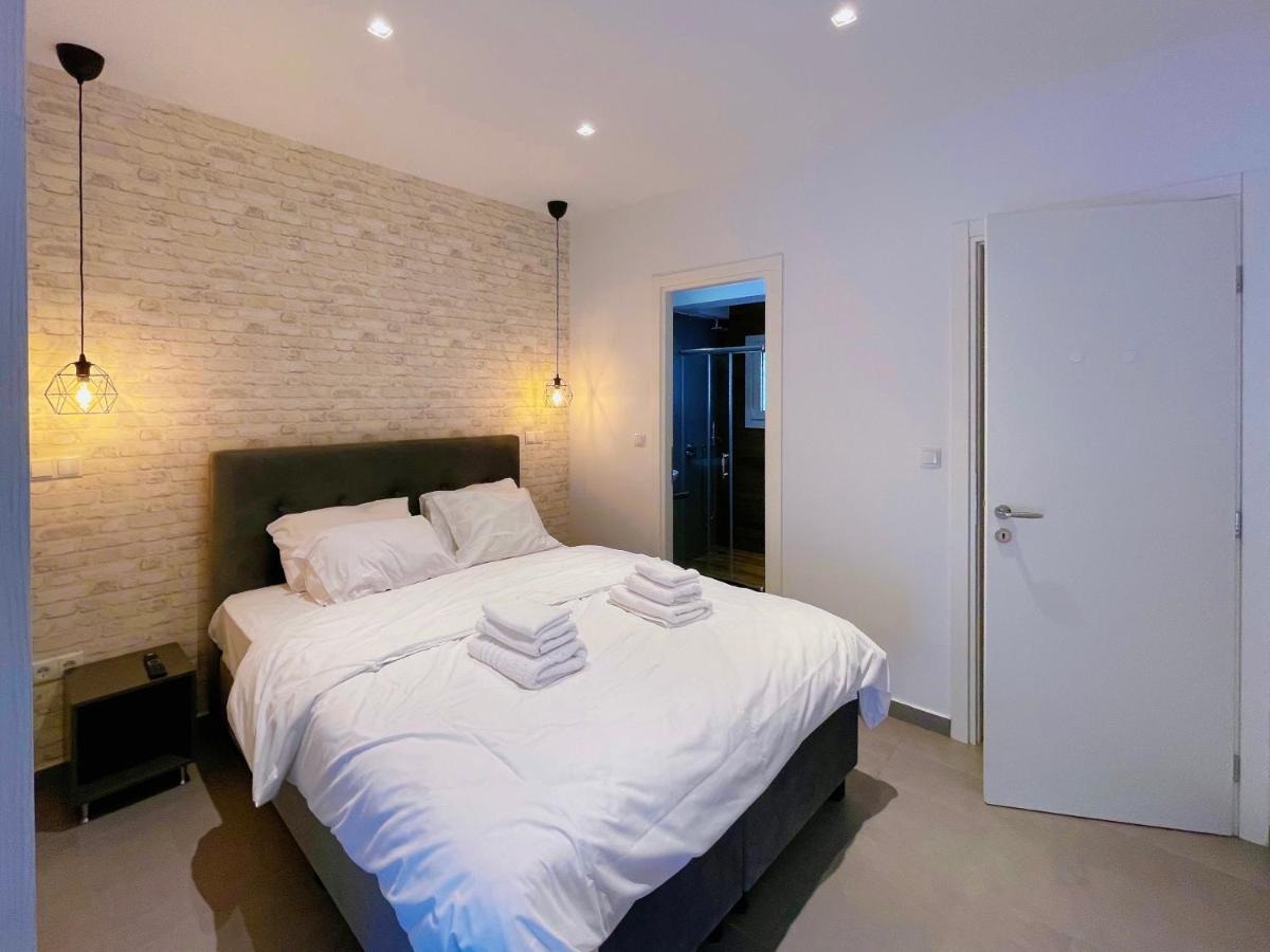 Wsd Hera Luxury Stylish 2Bd Apt With City View Balcony Near Merto Athene Buitenkant foto