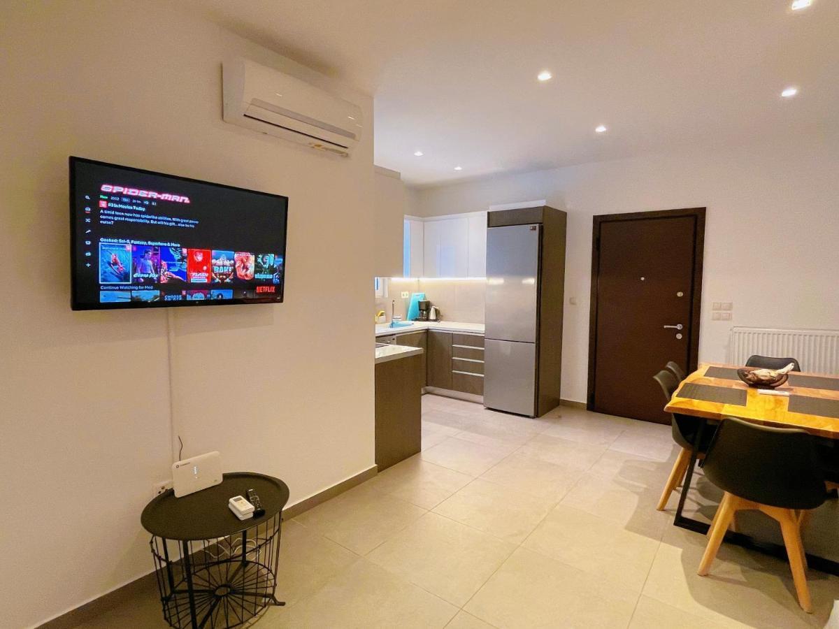 Wsd Hera Luxury Stylish 2Bd Apt With City View Balcony Near Merto Athene Buitenkant foto