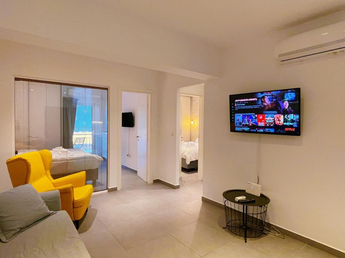 Wsd Hera Luxury Stylish 2Bd Apt With City View Balcony Near Merto Athene Buitenkant foto